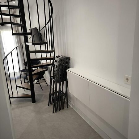 Aparthotel Capuchinos 31 Malaga Zewnętrze zdjęcie