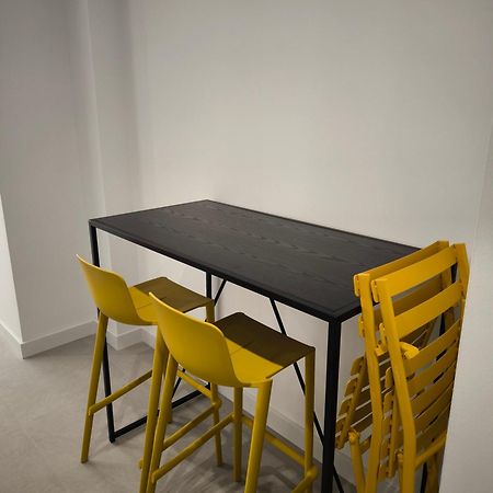 Aparthotel Capuchinos 31 Malaga Zewnętrze zdjęcie