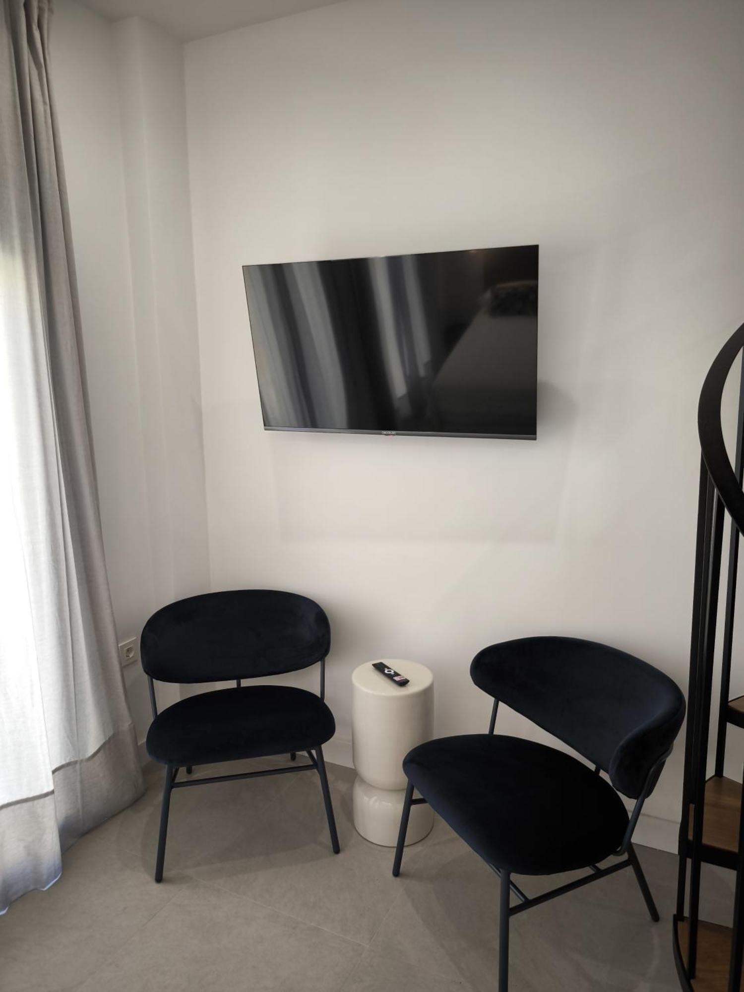 Aparthotel Capuchinos 31 Malaga Zewnętrze zdjęcie