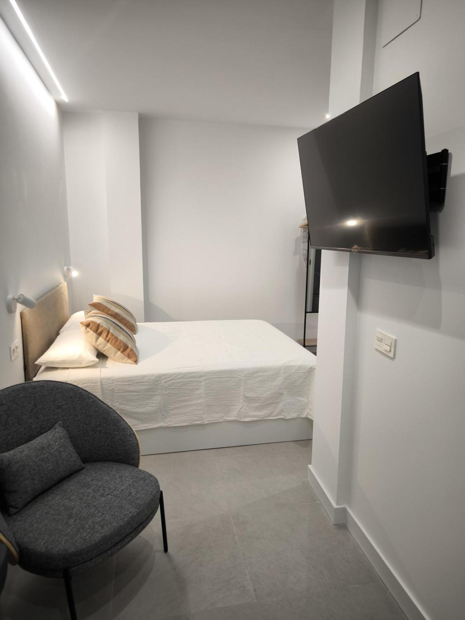 Aparthotel Capuchinos 31 Malaga Zewnętrze zdjęcie