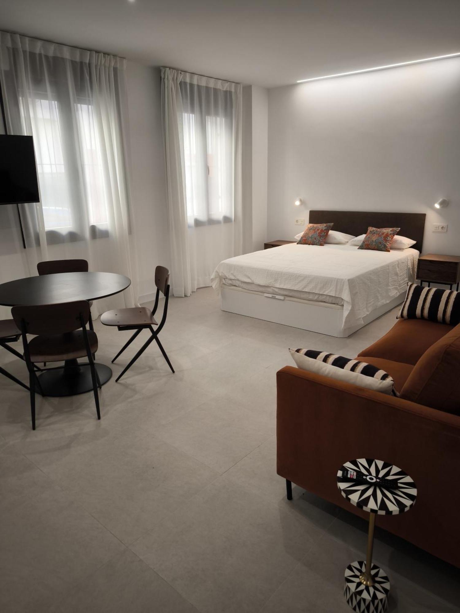 Aparthotel Capuchinos 31 Malaga Zewnętrze zdjęcie