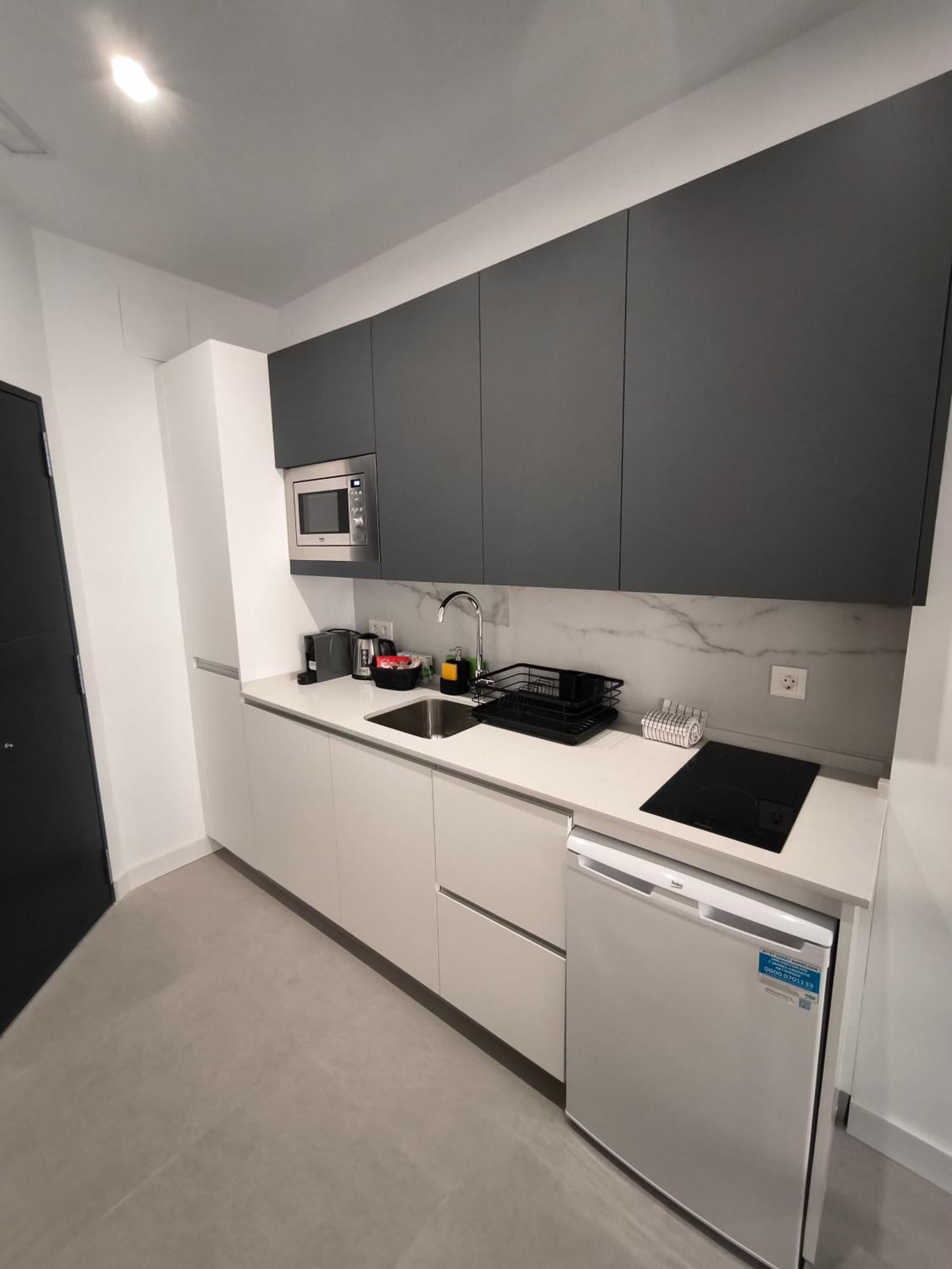 Aparthotel Capuchinos 31 Malaga Zewnętrze zdjęcie
